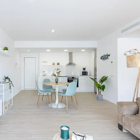 Apartment M A R I V E N T 03