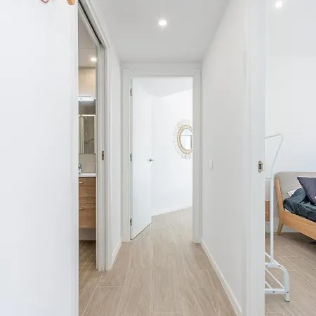 Apartment M A R I V E N T 03 Roses