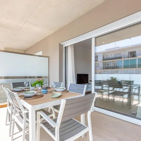 M A R I V E N T 03 Apartment