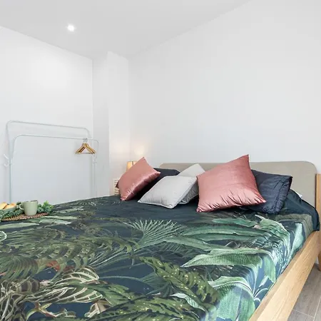 M A R I V E N T 03 Apartment *